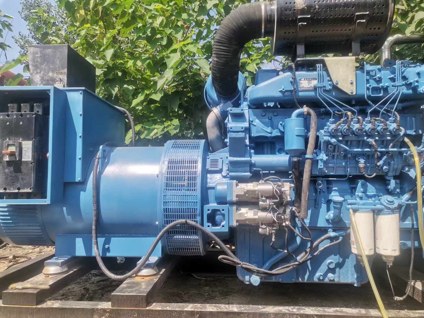 三河详细说明降低 800kW 柴油发电机输出电流波动的方法